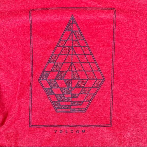 Heather Red Volcome Stone T-Shirt in Size Medium - Picture 3 of 7